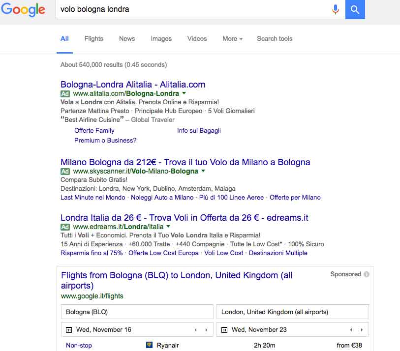 Schermata di ricerca di un volo qualunque: il 4° risultato in SERP sponsorizzato è la maschera di ricerca di Google Flights.